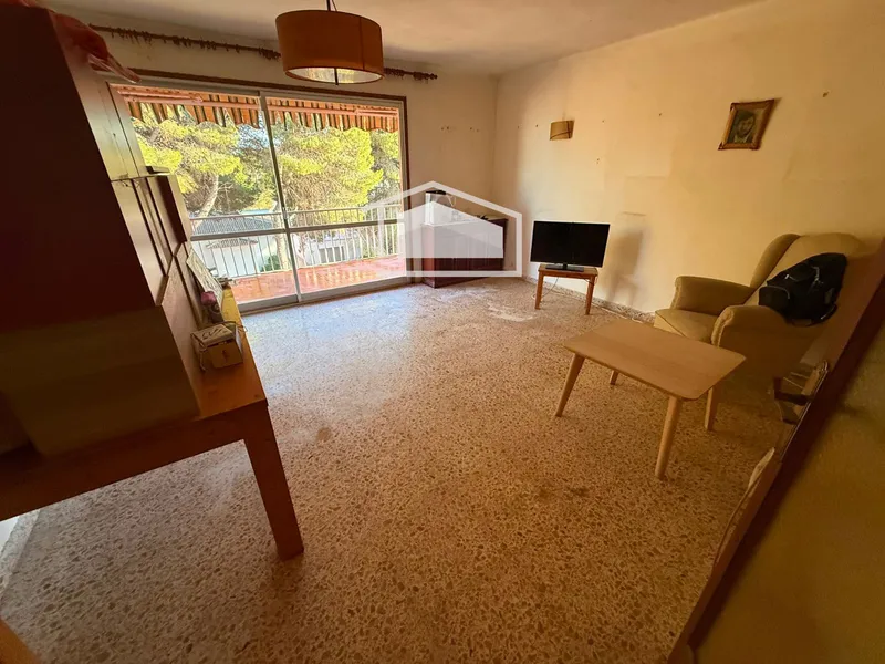Large 3-bedroom apartment to renovate in Sa Ràpita — photo 5