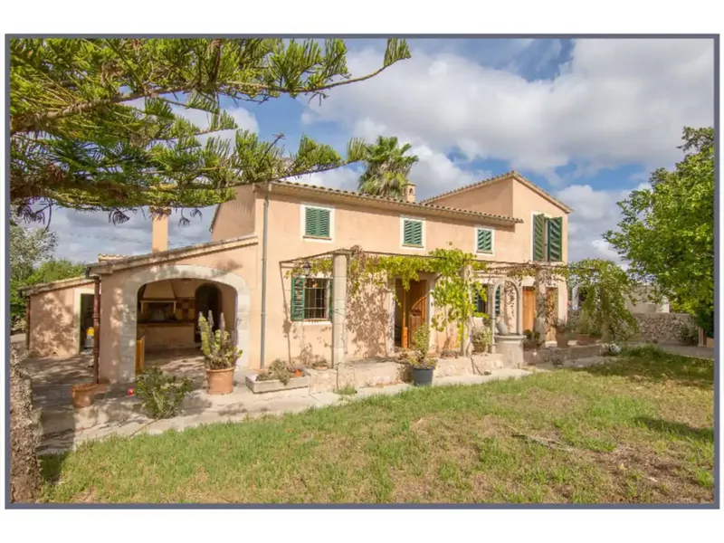 Discover this rustic jewel in the heart of the island! — photo 1