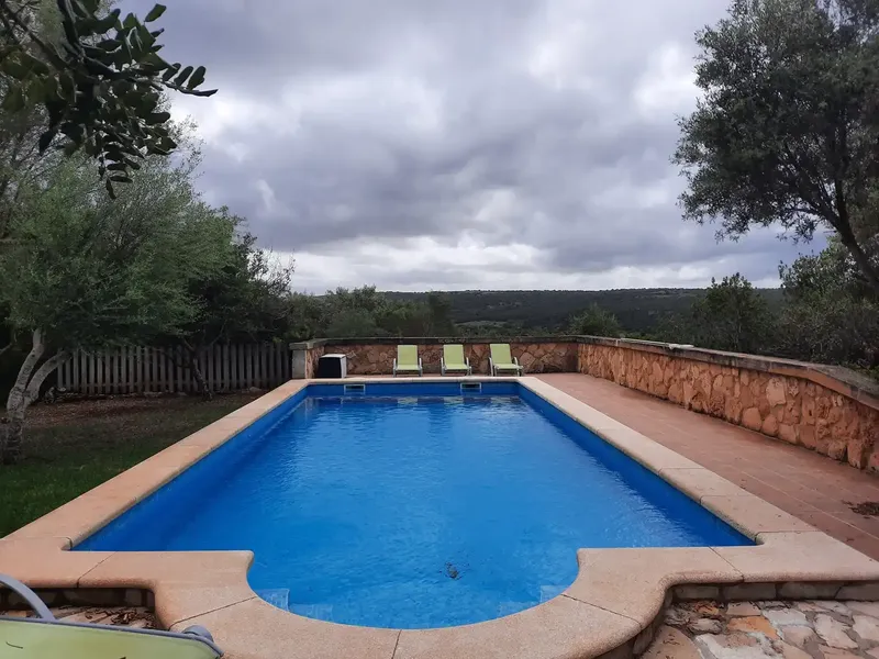 Spectacular property for sale, located in a dreamlike and isolated enclave on a plot of almost 20 hectares between Manacor and Petra. — photo 3