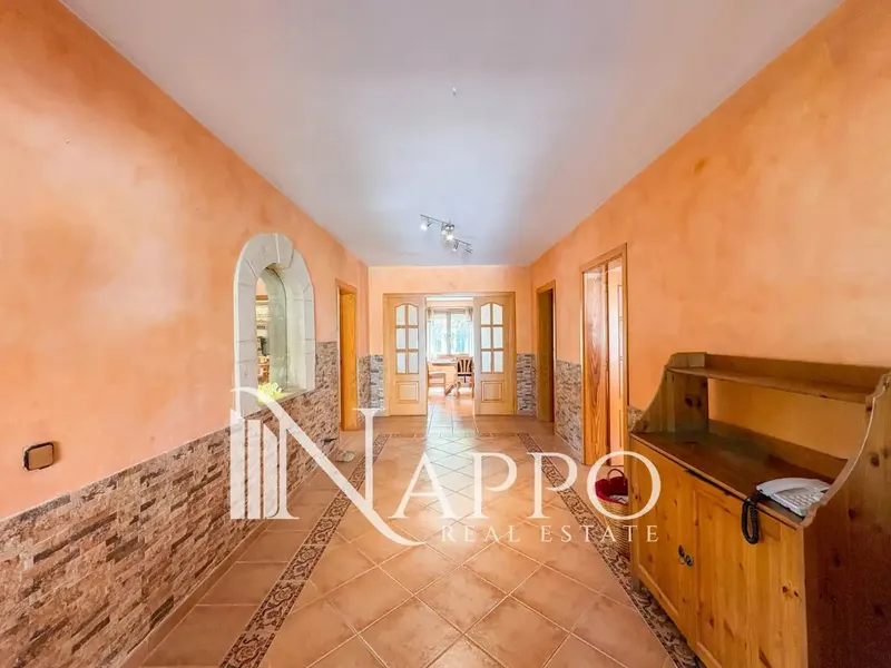 Nappo Real Estate is pleased to present this magnificent detached villa located in Palmanova, one of the most sought-after residential areas — photo 9
