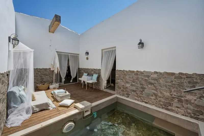Beautiful rustic finca on a plot of 5,273 m² with a 195 m² house — photo 7