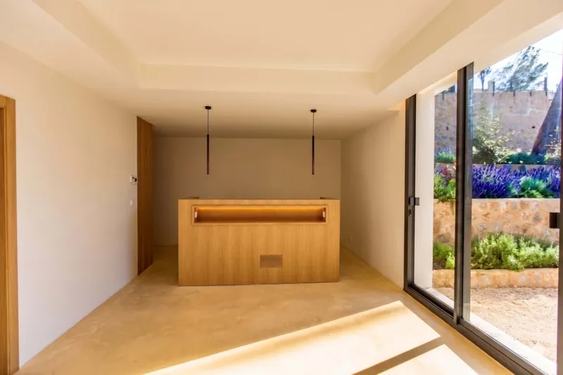 Renovated villa with partial sea views in Santa Ponsa — photo 12