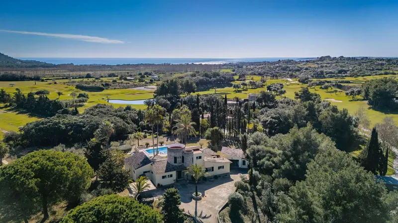 Charming finca in Pula Golf combines spacious living, Mediterranean lifestyle and absolute privacy in an idyllic setting. — photo 5