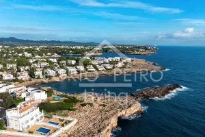 Ref. PRO240 – Building plot in the first sea line in Es Fortí, Cala d’Or – with views of the adjacent coastline and the sea — photo 4