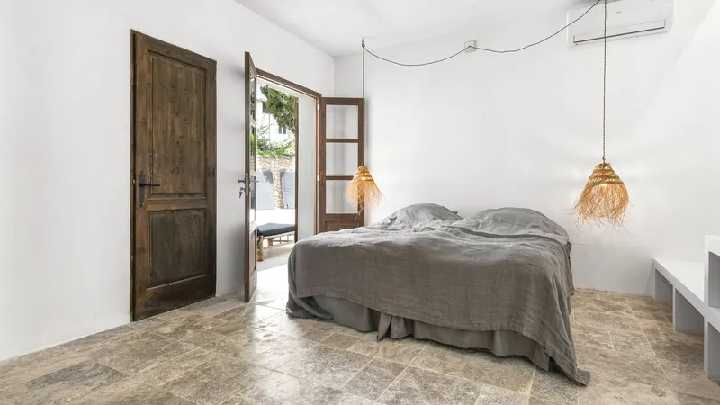 Impressive townhouse with large terrace, private pool and stunning mountain views in Sóller — photo 12