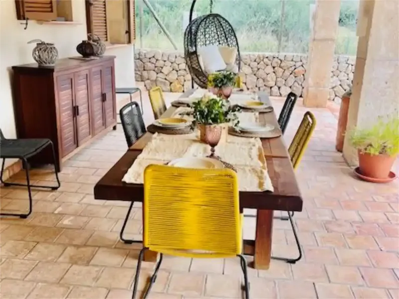 Maravillosa finca rústica en magnífico estado en Calvià con vistas panorámicas y total privacidad. La casa principal tiene dos plantas con t — photo 8
