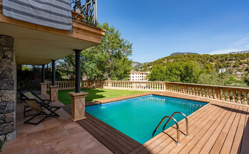 Villa with views, sun and pool in Port Sóller — photo 5