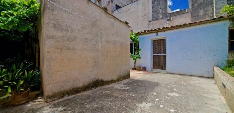 Village house for rent in Ses Salines with patio — photo 6