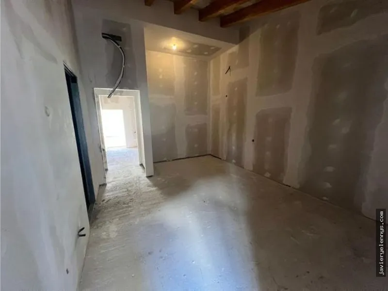 Semi-detached house for sale in Plaza de Ramon Llull — photo 2