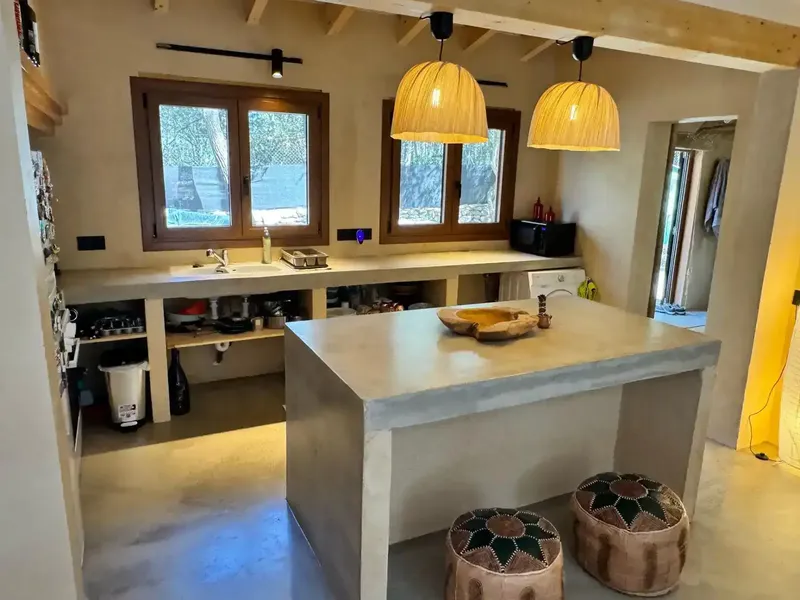 Sumérgete en la tranquilidad de nuestra finca, un refugio rodeado de bosque donde la paz y la desconexión están garantizadas. Aquí podrás di — photo 9