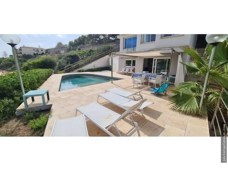 Rental of independent house or villa in Son Moro — photo 5