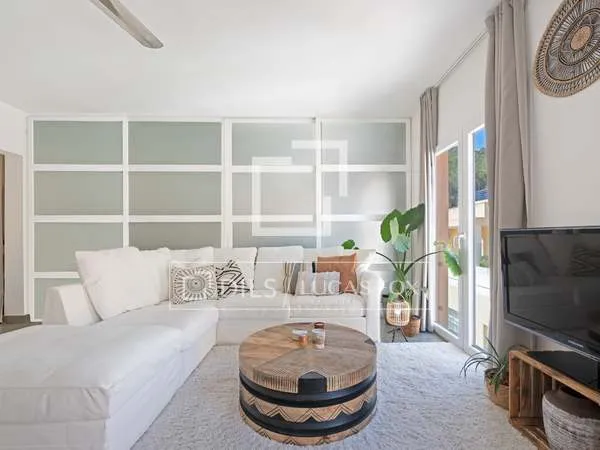 196m² penthouse with 96m² terrace for sale in Andratx — photo 3