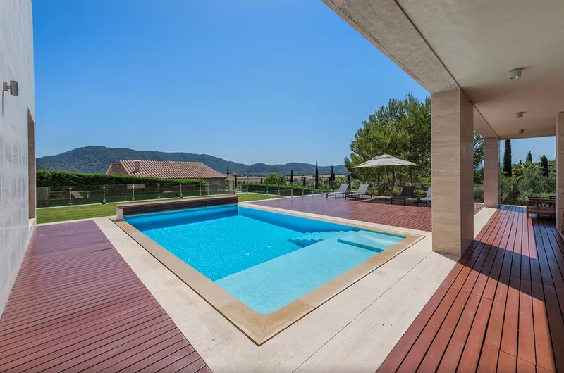 Spectacular modern villa overlooking Canyamel golf course and close to the sea — photo 6