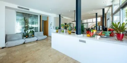 Real estate picture 0 Ref. No. 82351 — photo 8
