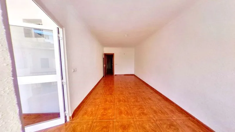 Flat / apartment for sale in Camp d'En Serralta — photo 1