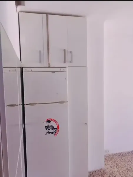 Por favor, abstenerse inmobiliarias. Ya tengo varias trabajando el ello. Gracias. Dispone de cédula de habitabilidad y Certificado de No inf — photo 6
