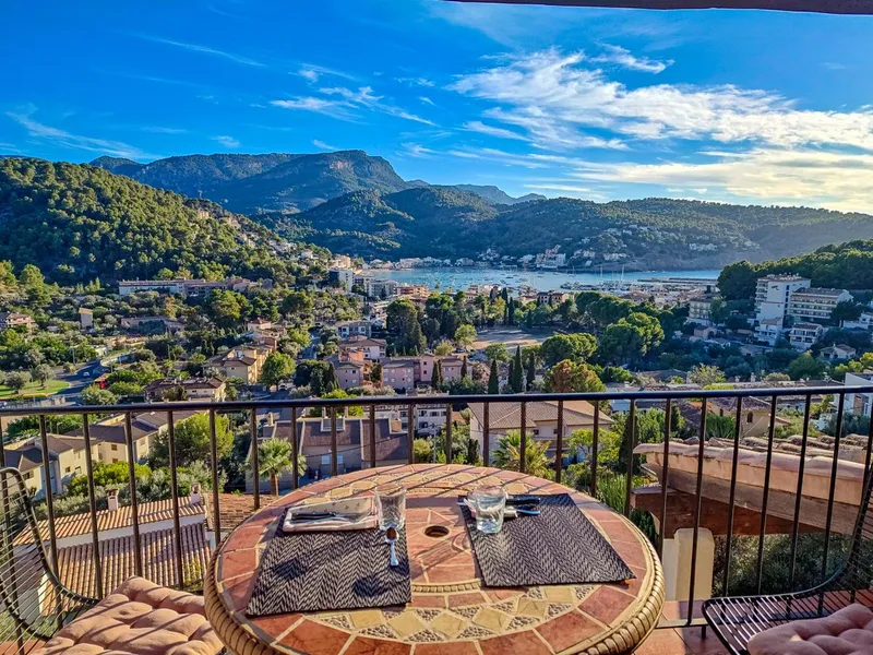 Apartment with views of the Port of Sóller — photo 1