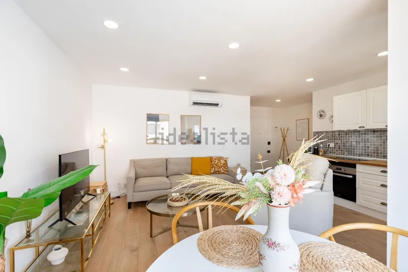 Flat / apartment for sale in Avenida Argentina — photo 9