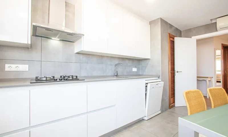 Spectacular Family Penthouse in Foners: Space, T... — photo 5