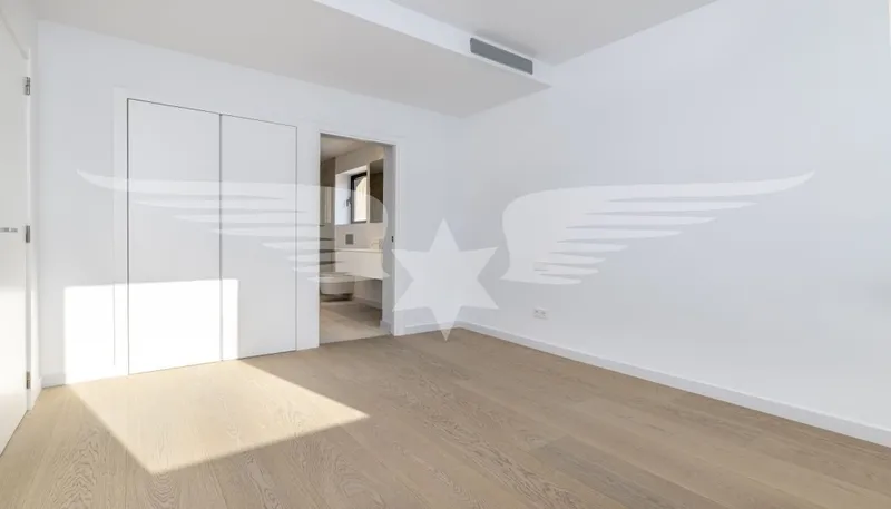 First occupation l Apartment with large terrace — photo 10