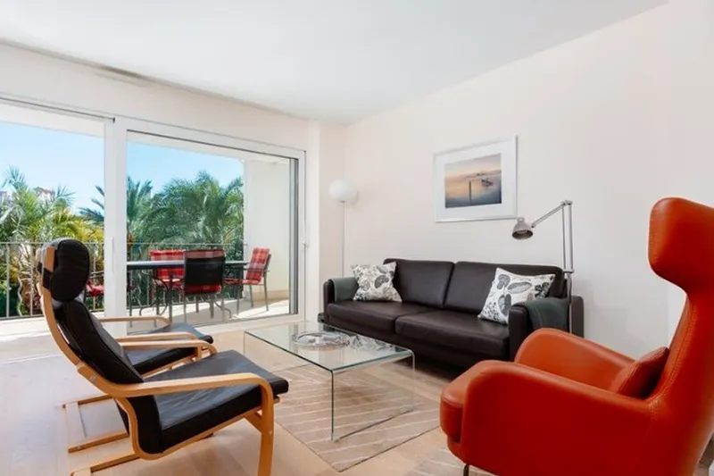 Modern apartment with spacious terrace in Portocolom — photo 3
