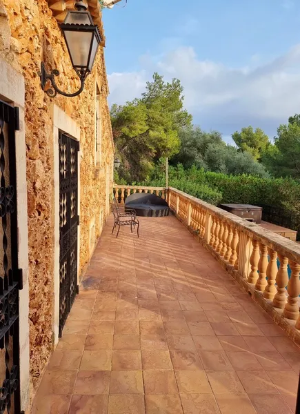 Costa de los Pinos: Representative natural stone villa with exclusive features in a quiet, near-the-sea location — photo 8