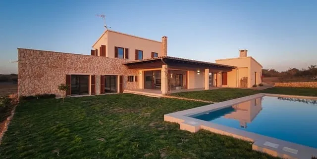 Finca/Country House for sale in Ses Salines, Mallorca — photo 1
