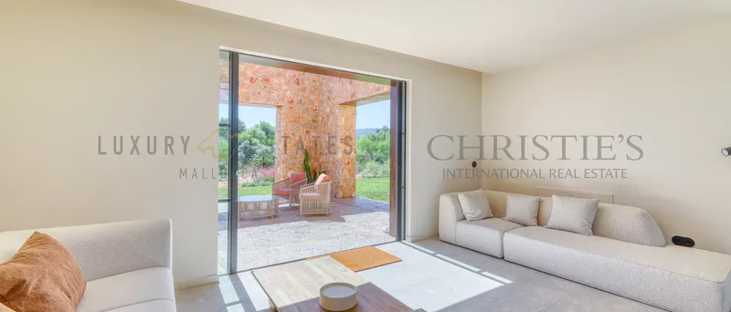 Modern newly built finca in Santa Maria del Cami in the center of Mallorca — photo 3