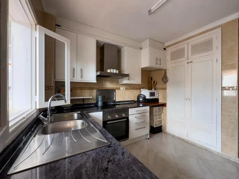 If your family needs more space or you are looking for your first home, this apartment in Cala Millor stands out for its spaciousness and comfort — photo 1