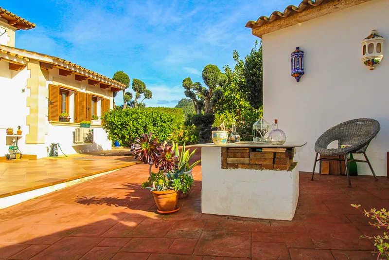 Ref. 2437C – Andratx – Very nice detached house with large garden — photo 4