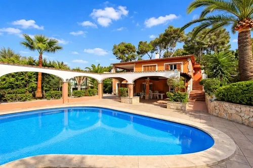 House with Pool for Sale in Santa Ponsa — photo 1
