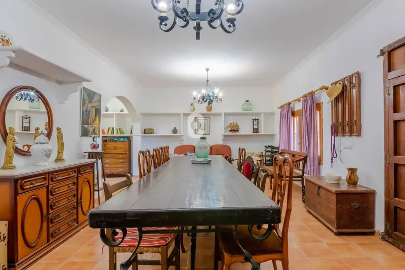 Descubre esta magnífica finca situada en Campanet, un enclave privilegiado de Mallorca donde la tranquilidad, la naturaleza y el auténtico c — photo 7