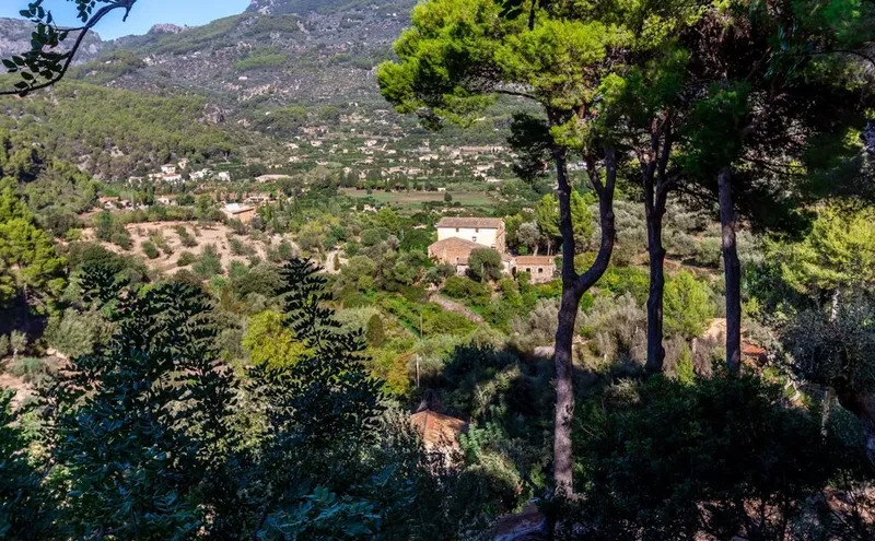 Large Mallorcan finca with land and views of Sóller — photo 12