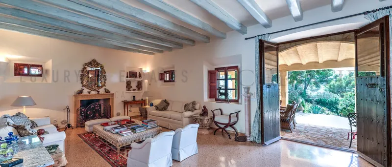 Country estate in Son Macia with 2 main houses and outbuildings pool and partial sea view — photo 3
