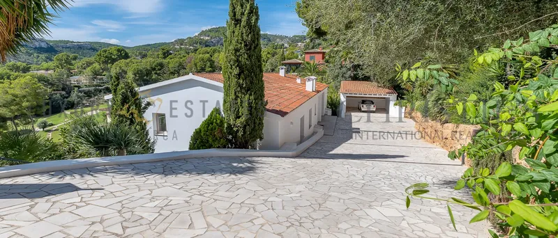 Refurbished villa in Son Vida with views over the golf course and partial sea views — photo 6