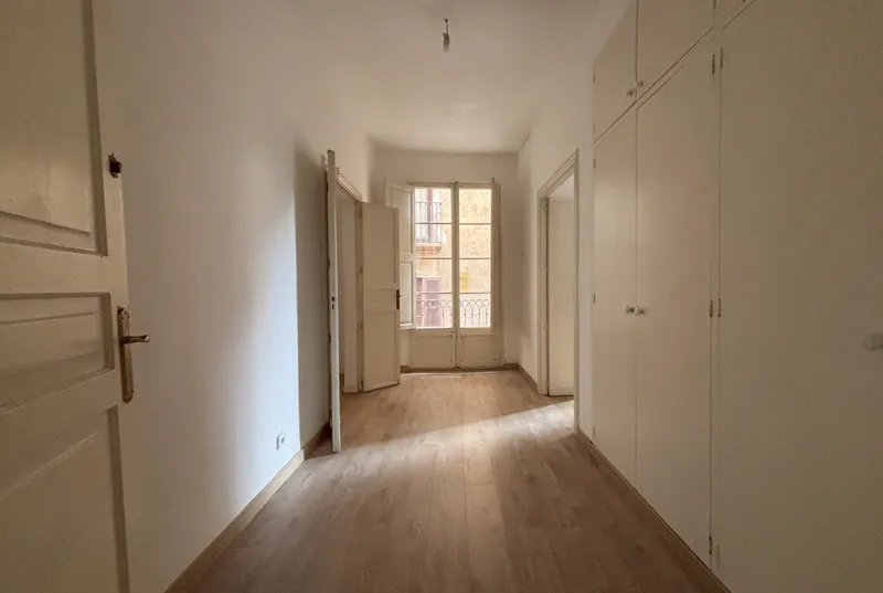 Character apartment in the heart of the Old Town of Palma — photo 9