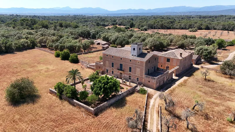 Country House in Algaida — photo 1