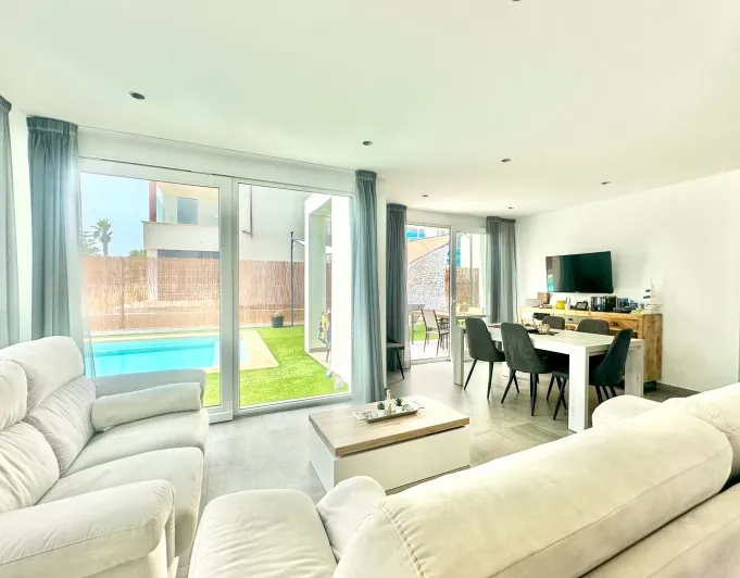 Modern villa with pool in a quiet area a short distance ... — photo 9