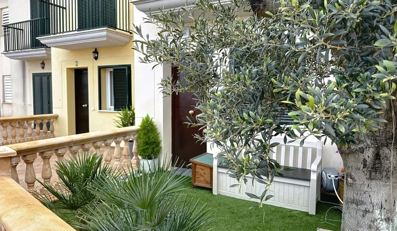 Modern, high quality townhouse with private pool — photo 3