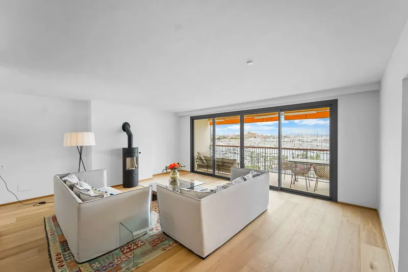 Luxury apartment on Paseo Marítimo in Palma — photo 3
