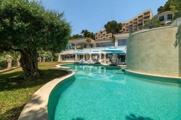 Spectacular Luxury Estate with Stunning Sea Views in Costa de la Calma Mallorca — photo 4