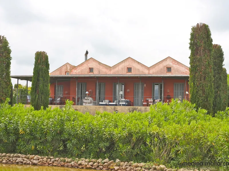 Magnificent estate surrounded by impressive gardens in Llubí — photo 2