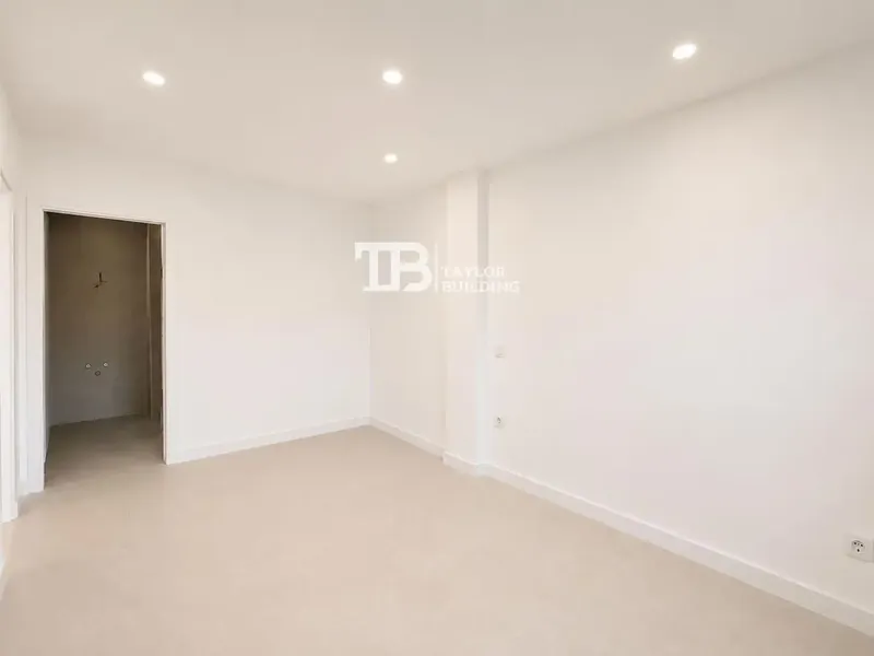 Taylor Building offers this exclusive one-bedroom apartment with bathroom and balcony, located in the quiet area of Son Ferrer, Calvià, Balearic Islands — photo 6