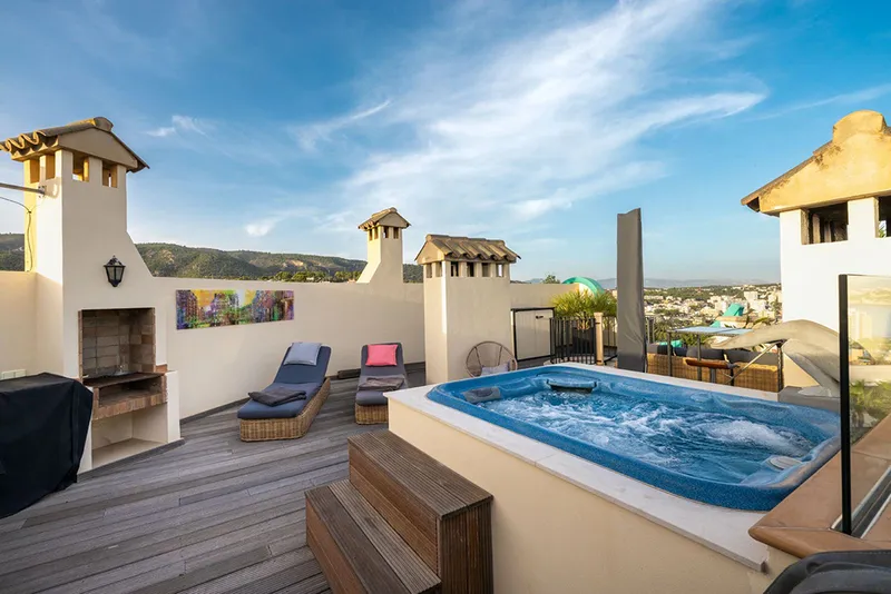 Modern penthouse with fantastic sea views in Bendinat Mas — photo 2