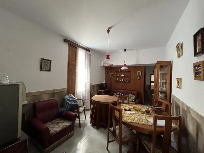 Charming village house for sale in Santa Margalida, Mallorca. A property with character, spacious rooms and enormous potential for cr — photo 9