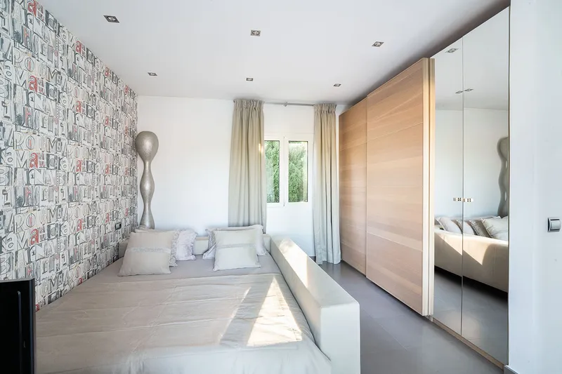Comfortable family villa in an excellent location — photo 12