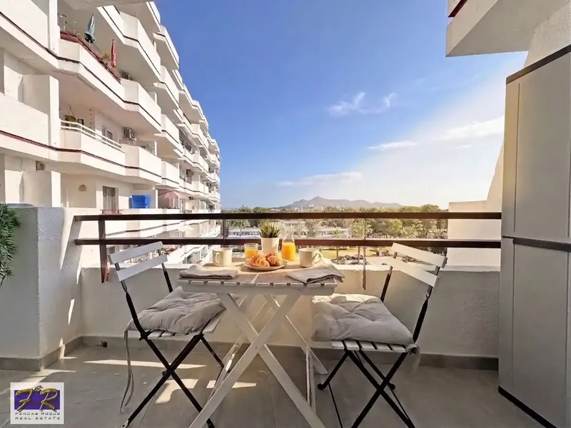 Studio with terrace and views of the lake and the sea in Puerto de Alcúdia — photo 3