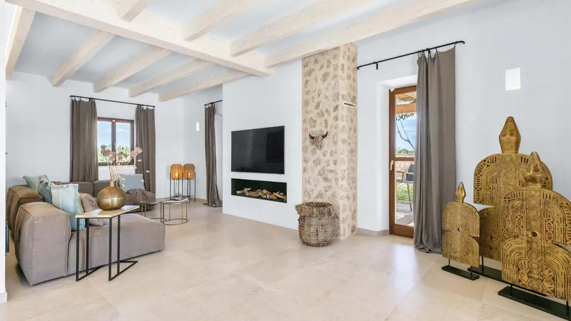 A Stunning Natural Stone Finca Near Ses Salines—Privacy, Panoramic Views, and the Mediterranean Lifestyle — photo 7