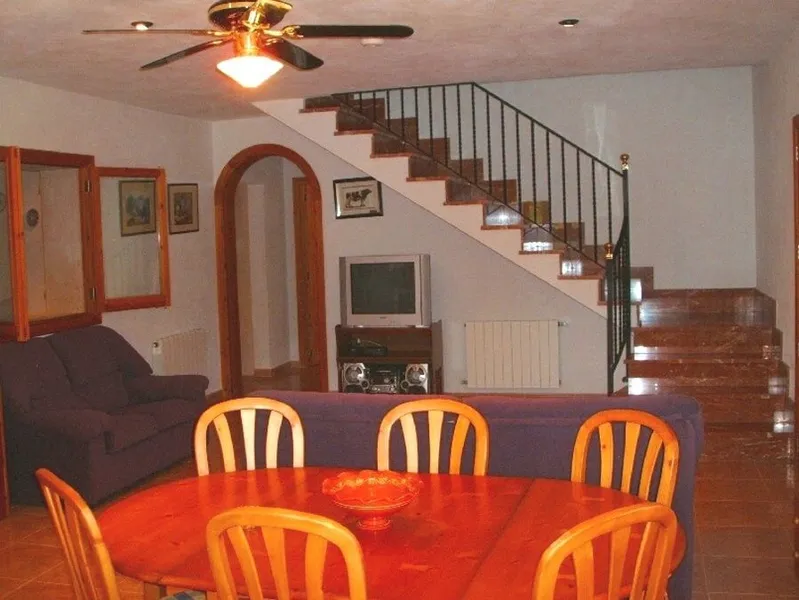 Country house in a beautiful setting with panoramic views near Campos — photo 4