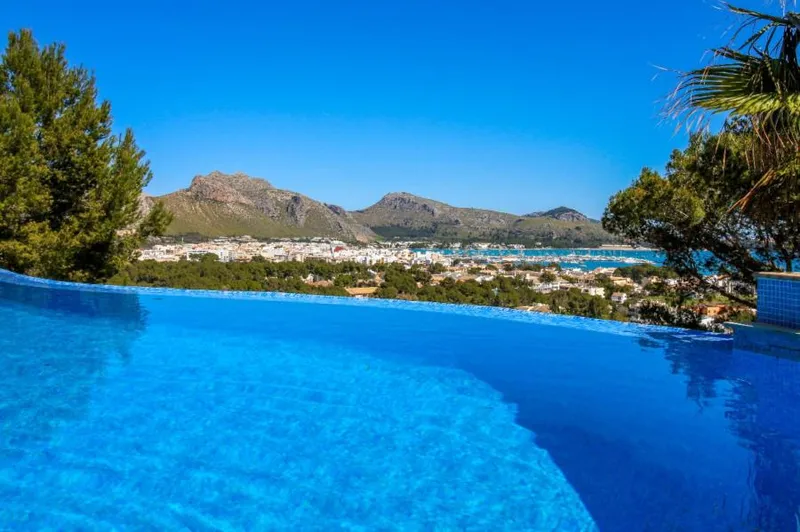 Sold by our company.- The most amazing sea views in Puerto Pollensa — photo 8
